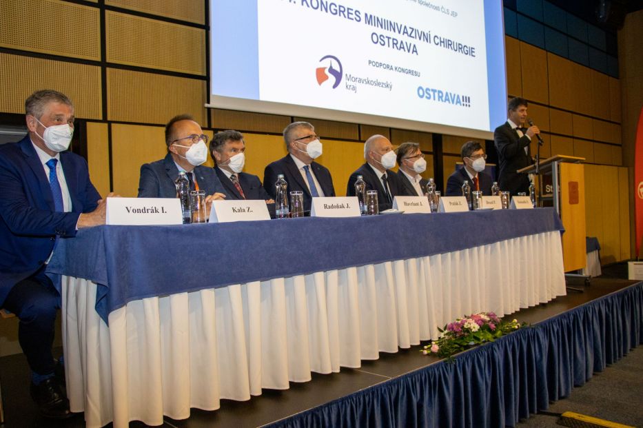 V Ostravě vrcholí největší kongres miniinvazivní chirurgie v ČR